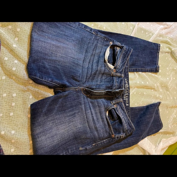 Mid rise American eagle jeans - Picture 1 of 5